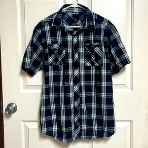 Zoo York Men’s Button Up Short Sleeve Shirt Size Large